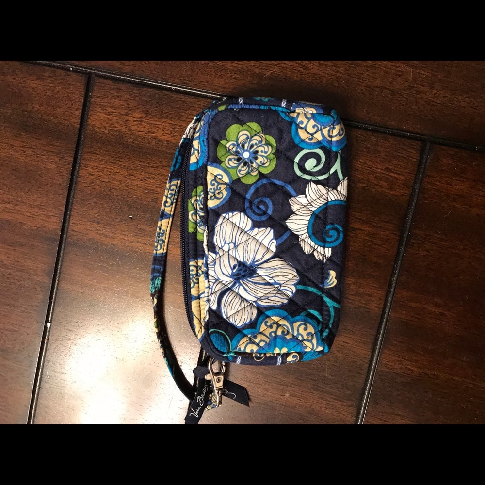 Very Bradley wristlet